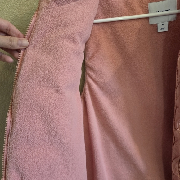 Old Navy Women Pink Full Zip Quilted Puffer Vest Size Medium Fall Winter - Picture 4 of 7